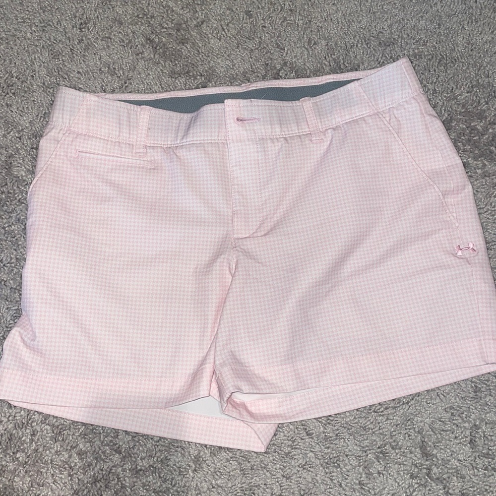 Under armor Women’s Golf shorts